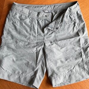 The North Face Women’s Light Green/Gray Cargo Shorts in perfect condition